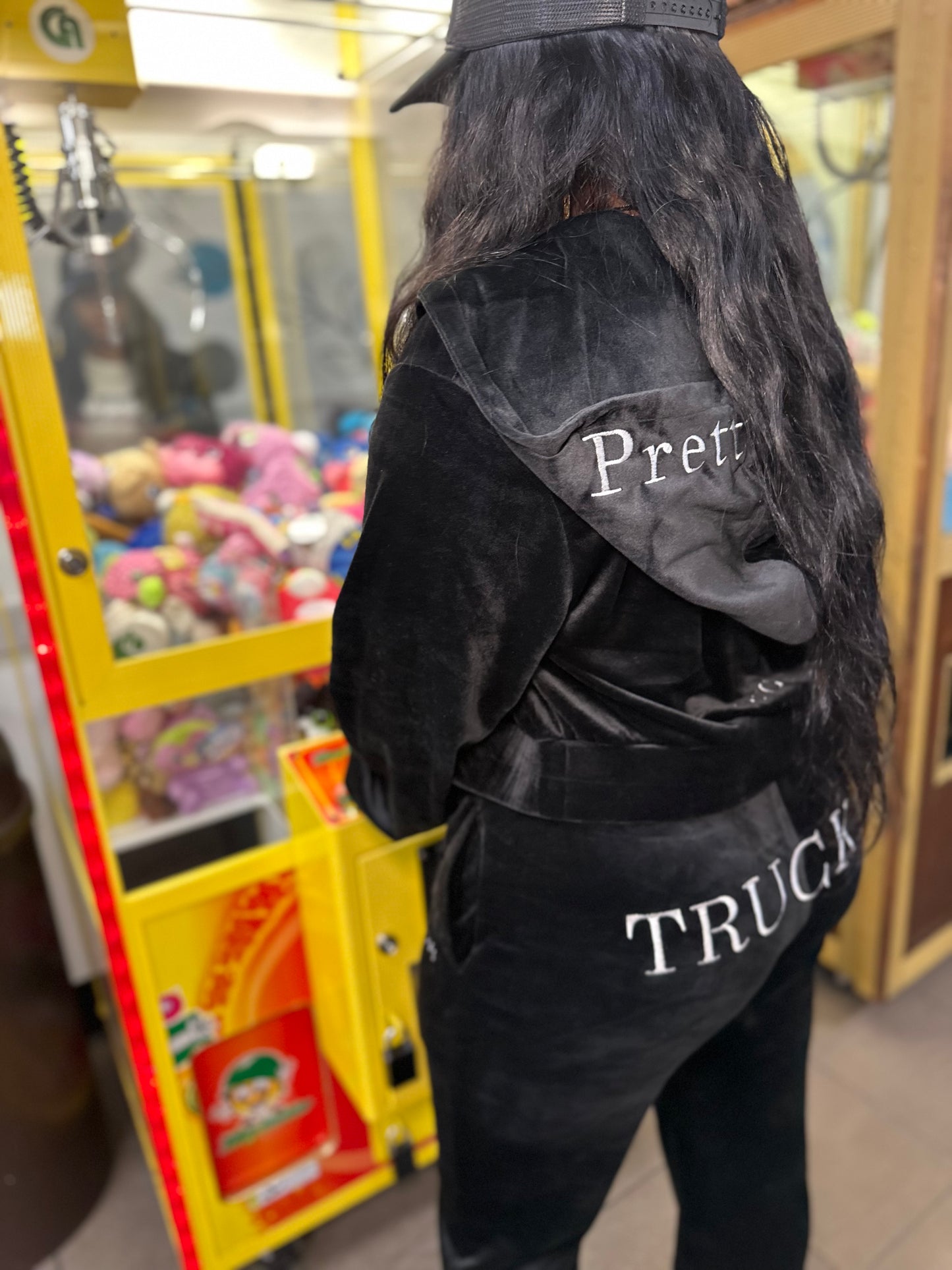 Signature Black Velour Set™️ w/ Steering Wheel Zipper