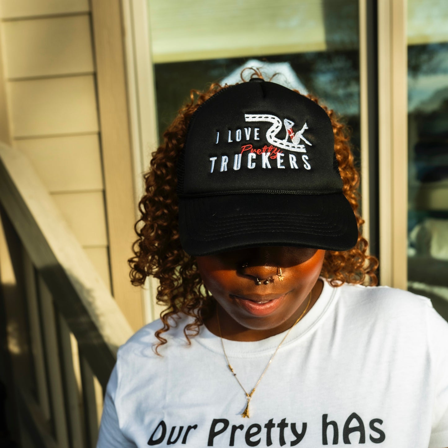 I Love Pretty Truckers™ Trucker Hat - Black